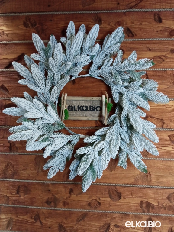 Венок новогодний Елочка в снегу 65 см-В521 Венок новогодний Елочка в снегу 65 см-В521