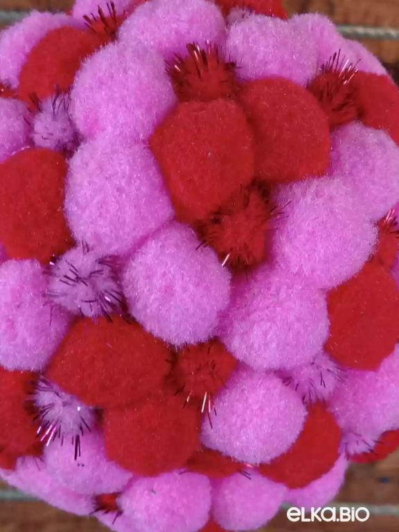 Декоративный шар Помпошки М8-В19