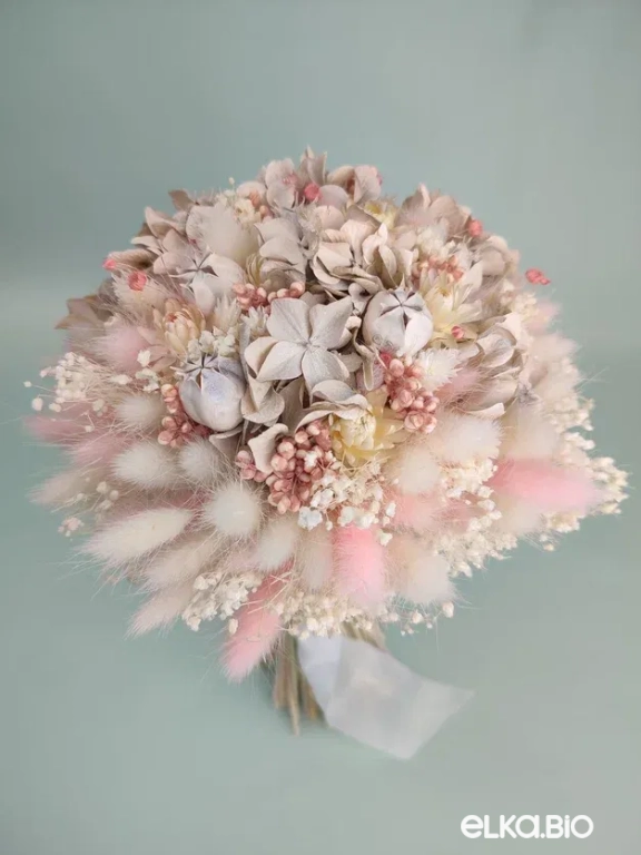 Букет из сухой гортензии и гипсофилы А177-B116