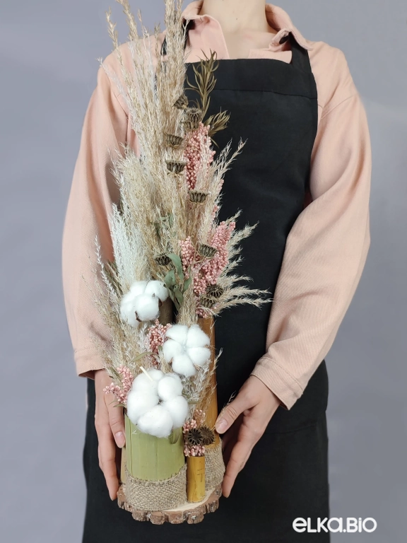 Композиция в бамбуке из хлопка и сухоцветов Б73-B106