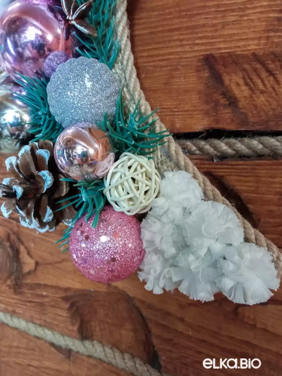 Подвесное украшение в виде полумесяца Чудеса без волшебства (розовый) А86-В67