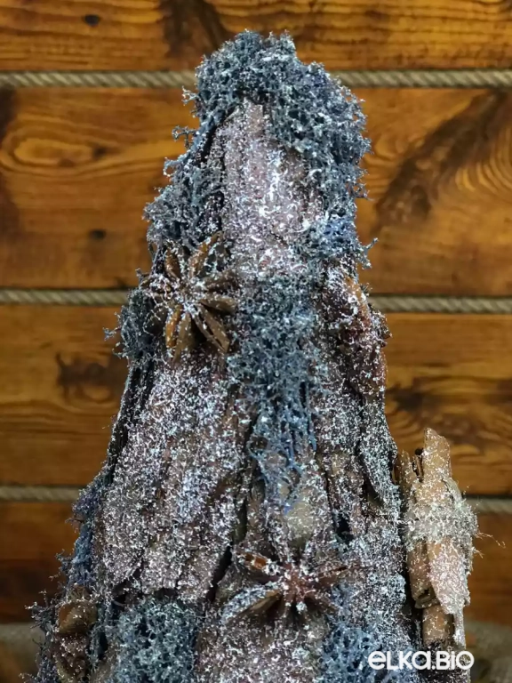 Настольная декоративная елочка из коры Дымчатая Т19-В3