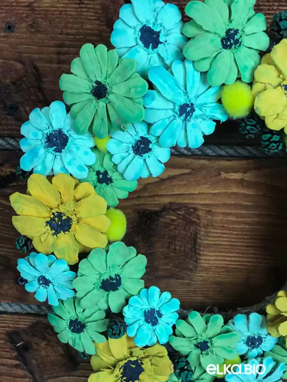 Венок декоративный из шишек Дорога в лето А14-В7