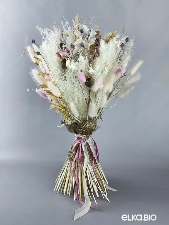Букет из белых сухоцветов и роз Б45-B101