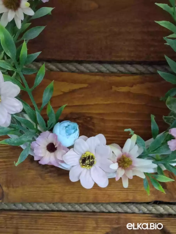 Венок декоративный из лозы Солнечный луг А13-В18