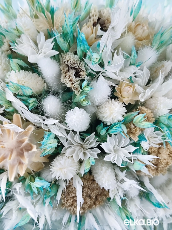 Композиция из овса и сухоцветов в ящике Т168-B104