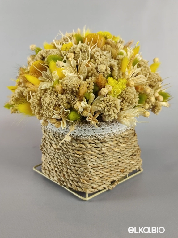Букет цветов в корзине Т116-B100-Б