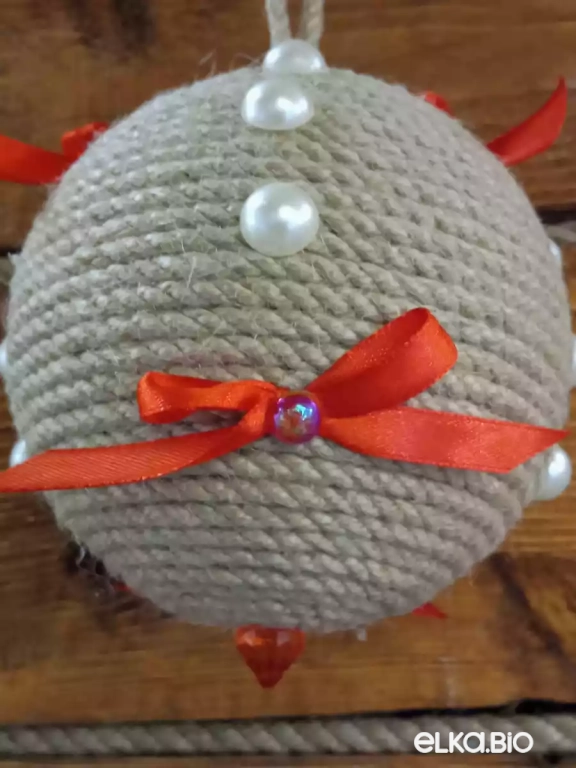 Декоративный шар из каната Маковый бант (средний) П59-В42