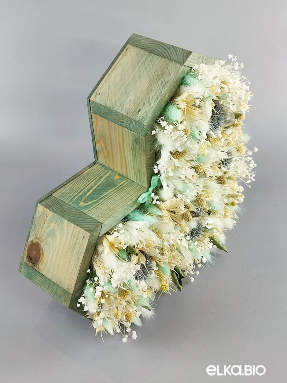 Настольная композиция из белых сухоцветов Т136-B101