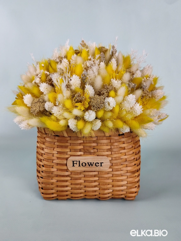 Букет из сухоцветов в корзине  А136-B105