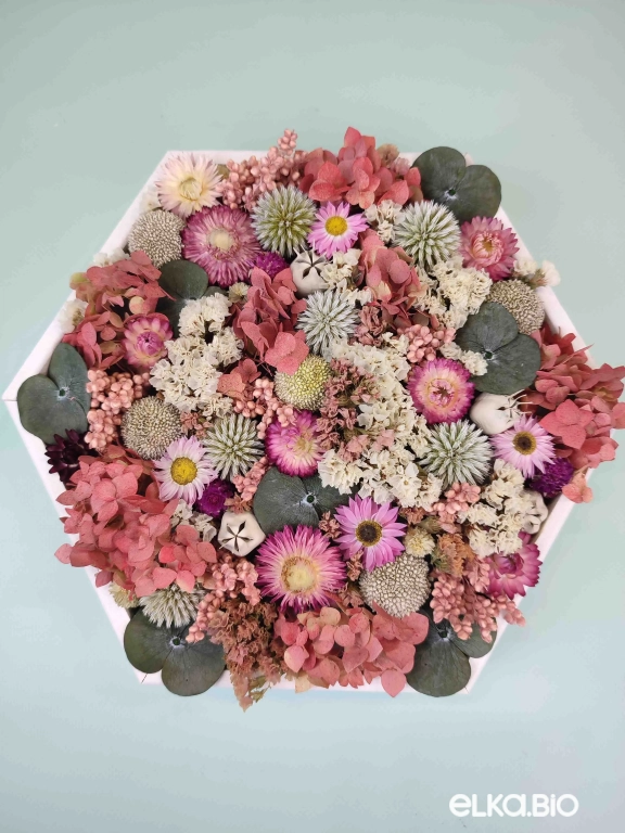 Стабилизированное панно с гортензией и эвкалиптом  А199-B112 Стабилизированное панно с гортензией и эвкалиптом  А199-B112