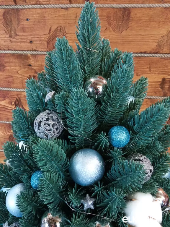 Настольная новогодняя елка из хвои и шаров Млечный путь Ю35-В78