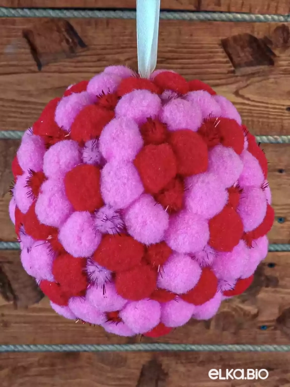 Декоративный шар Помпошки М8-В19