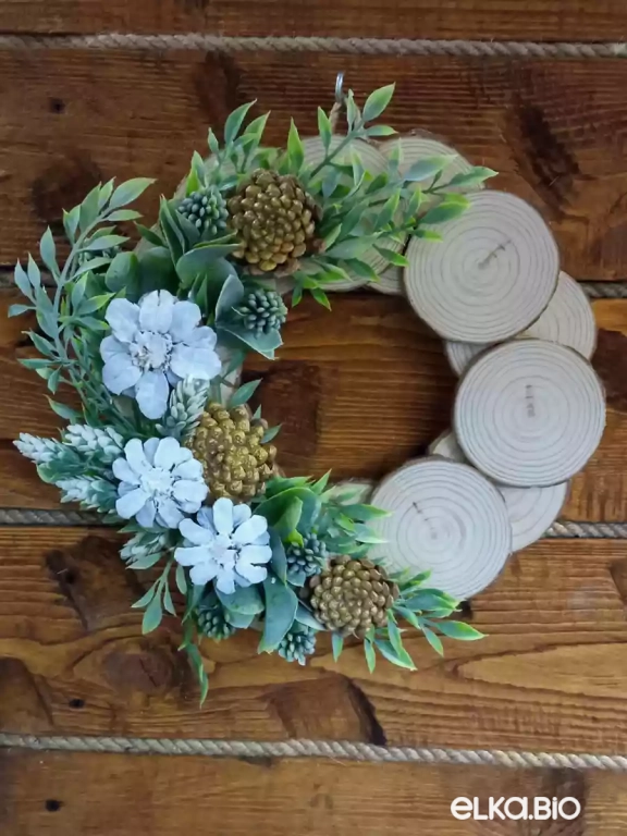 Венок декоративный из спилов сосны Весенняя опушка А3-В18