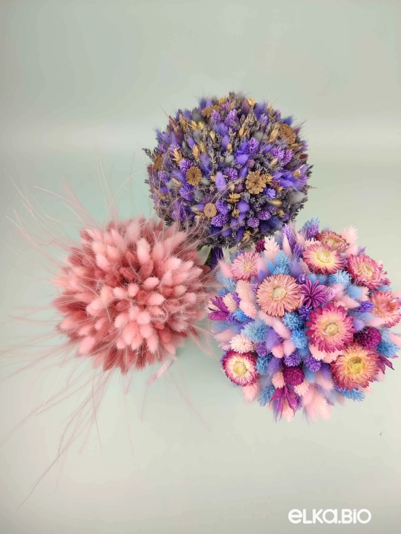 Букет из сухоцветов с розовым гелихризумом А194-B111