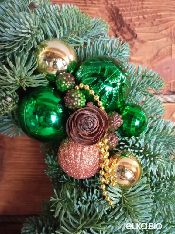 Новогодний венок из Нобилиса Лесная прогулка Ю54-В716 Новогодний венок из Нобилиса Лесная прогулка Ю54-В716