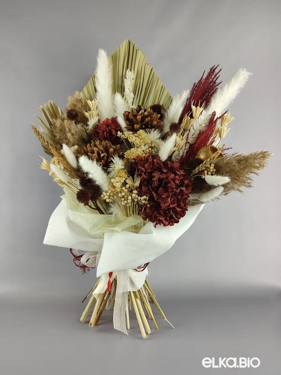 Стабилизированный большой букет с бордовой гортензией и листом пальмы Б41-B100