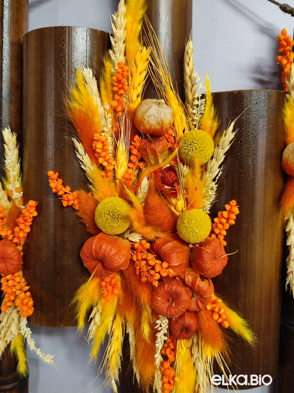 Настенное панно из цветов на бамбуке Б80-B108