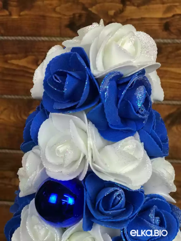 Настольная декоративная елка Холодный бриз А19-В4