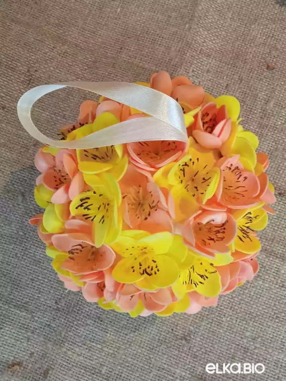 Декоративный шар из цветов Цветочное настроение М23-В26