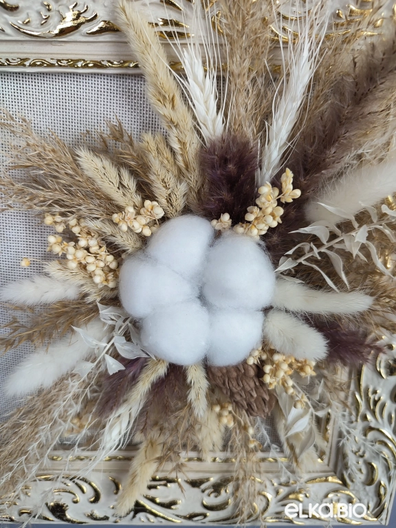 Панно на стену из сухоцветов и хлопка А137-B105