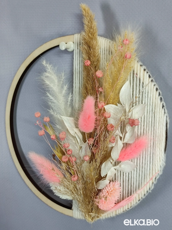 Панно на стену из лагуруса и рускуса А104-B102 Панно на стену из лагуруса и рускуса А104-B102