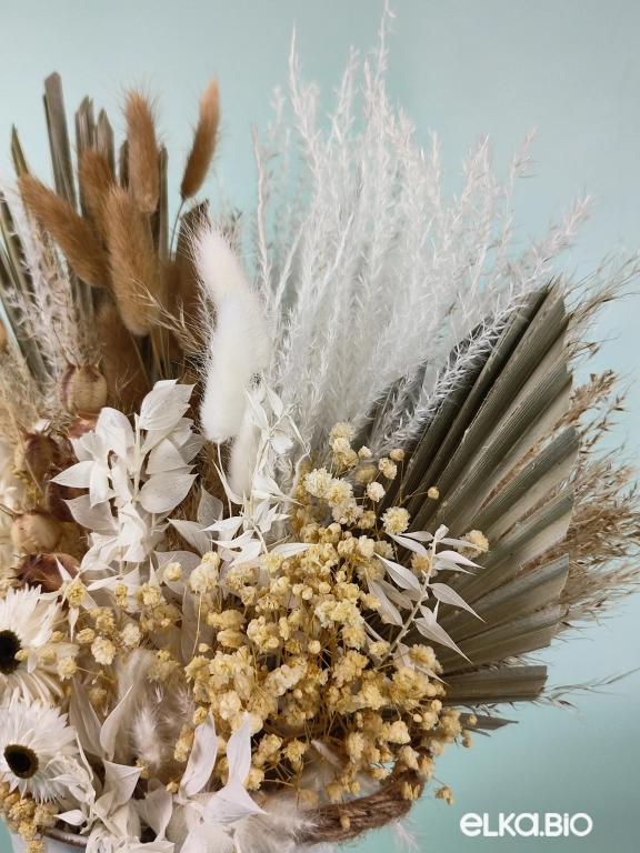 Настольная композиция из сухоцветов в ведёрке А125-B103