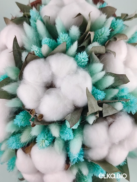 Композиция из хлопка и голубого лагуруса А140-B104