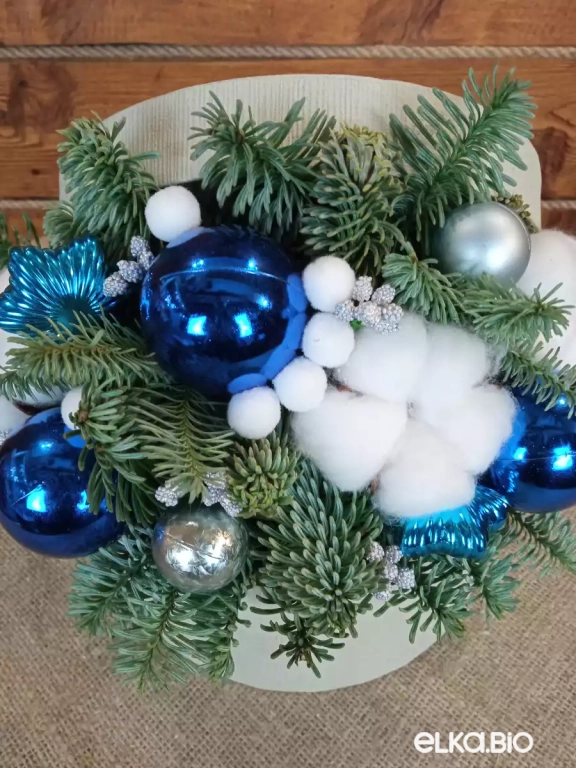 Новогодняя композиция из Нобилиса Зимняя стужа Ю41-В705