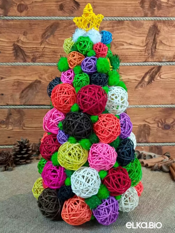 Настольная декоративная елка из ротанга Салют П51-В24