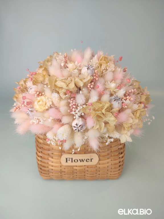 Стабилизированная композиция из сухоцветов с гортензией в корзине А176-B115