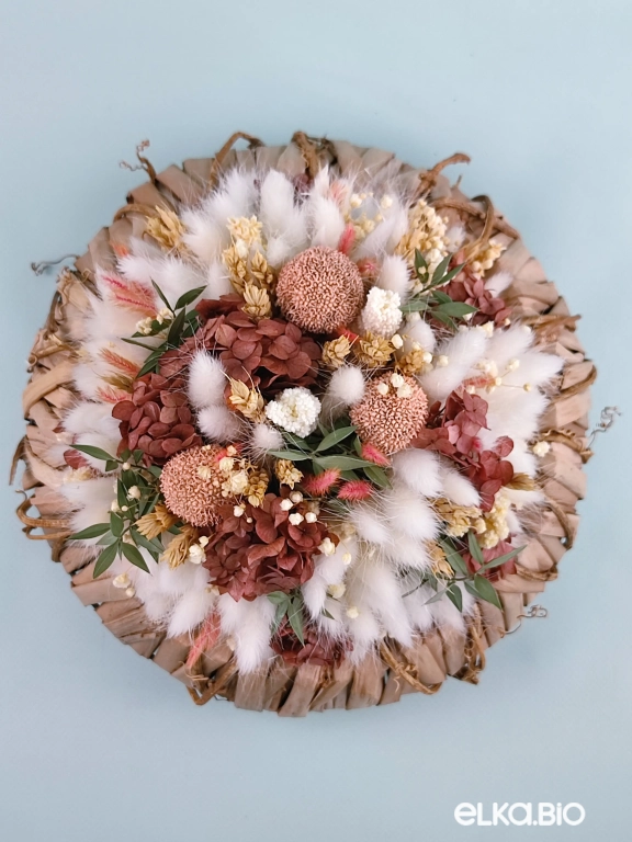 Стабилизированная настольная композиция с гортензией и лагурусом Ю80-B107