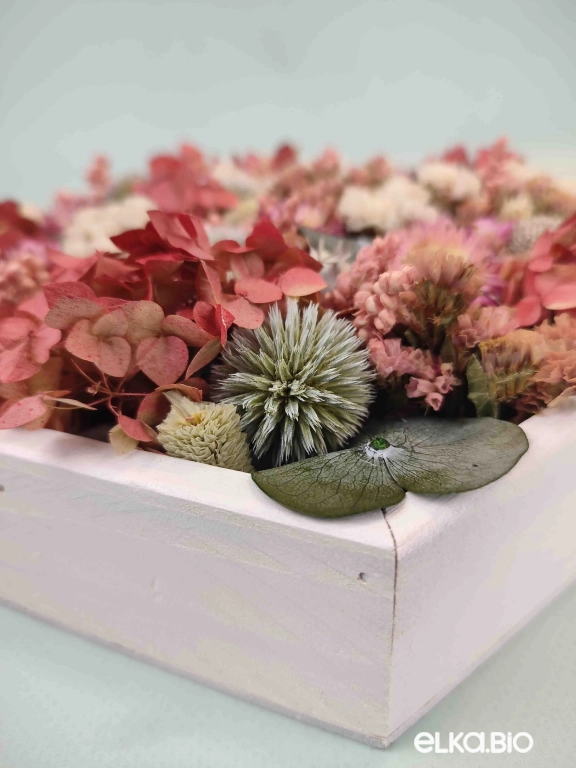 Стабилизированное панно с гортензией и эвкалиптом  А199-B112 Стабилизированное панно с гортензией и эвкалиптом  А199-B112